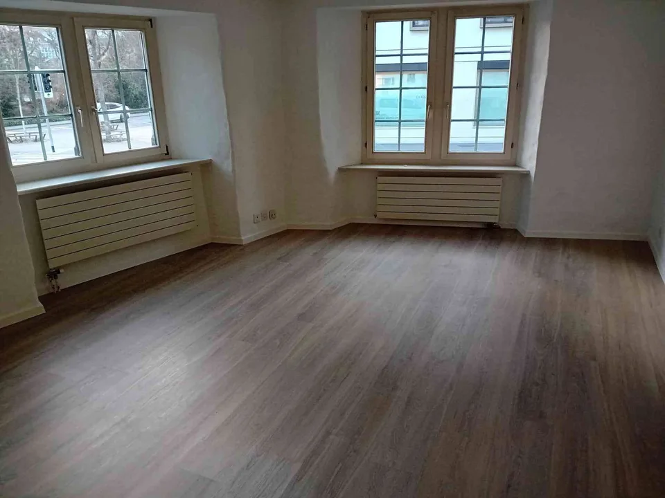 Charmante Altbauwohnung mit Seele - zentral und preiswert