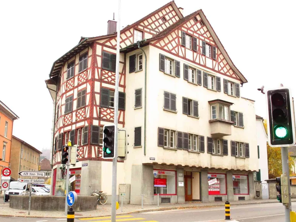 AMICASA AG: Möbliertes Zimmer in Schaffhausen nahe Bahnhof & Altstadt