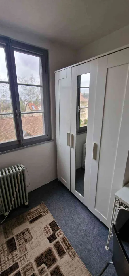 AMICASA AG: Möbliertes Zimmer in Schaffhausen nahe Bahnhof & Altstadt