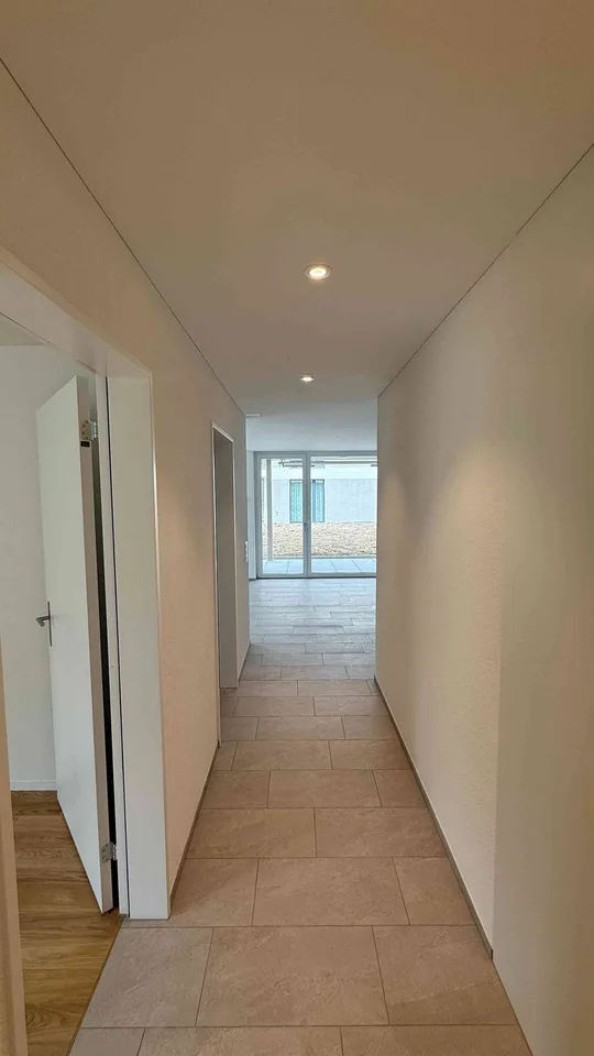 2.5-Zimmer-Gartenwohnung im Neubau mit 42 m² Privatgarten
