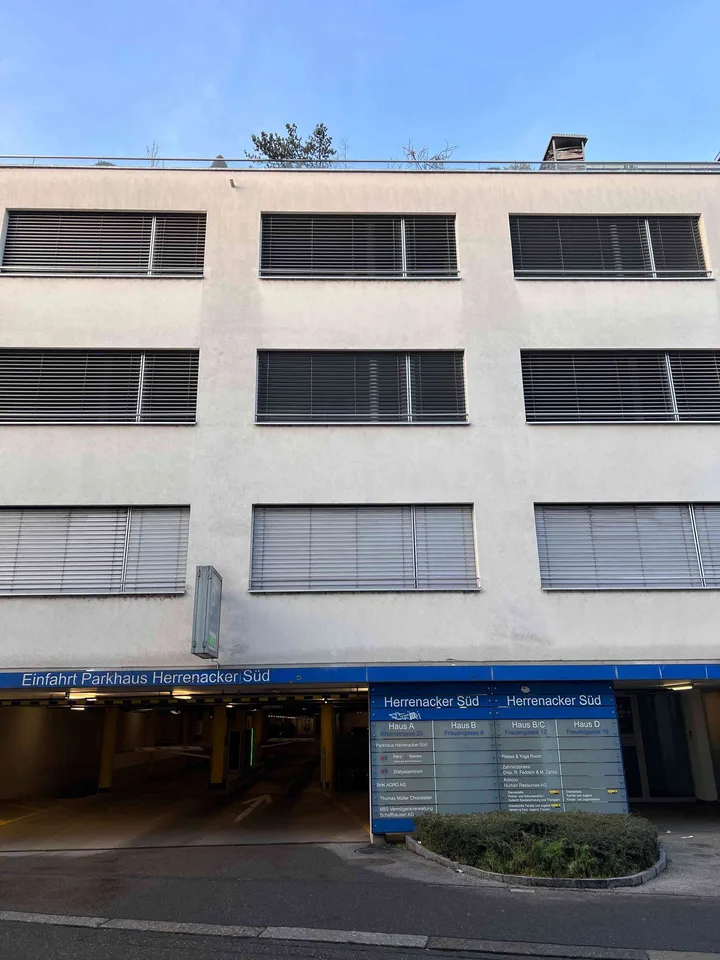 Parkplatz Tiefgarage Herrenacker Süd