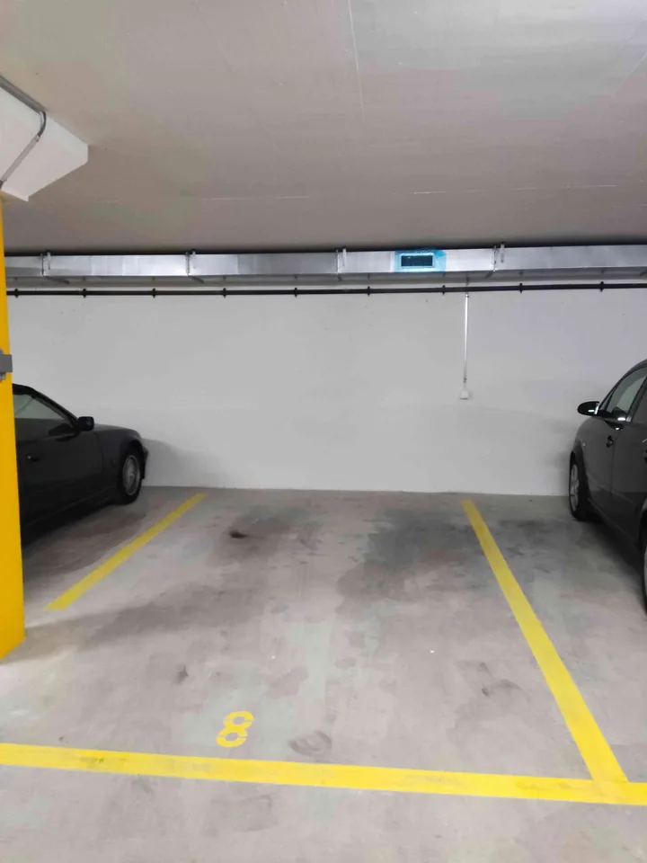 Tiefgaragenplatz