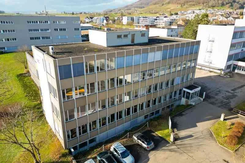 Büro- und Gewerberäume in Beringen