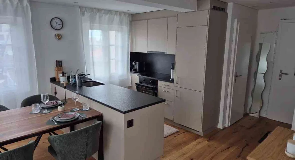 Nachmieter Gesucht für schöne helle 2,5 Wohnung
