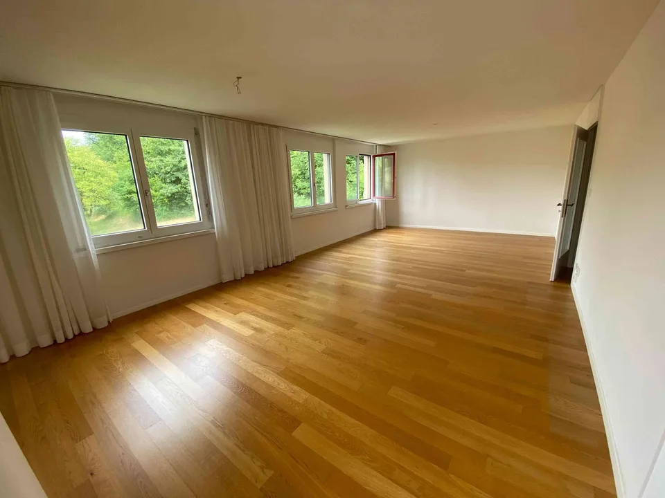 5-Zimmerwohnung an ruhiger, attraktiver Lage
