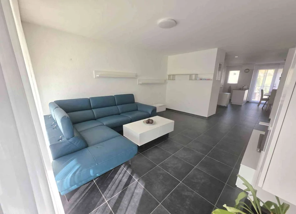 Traumhafte (möblierte) Wohnung in ruhiger Lage – Ihr neu