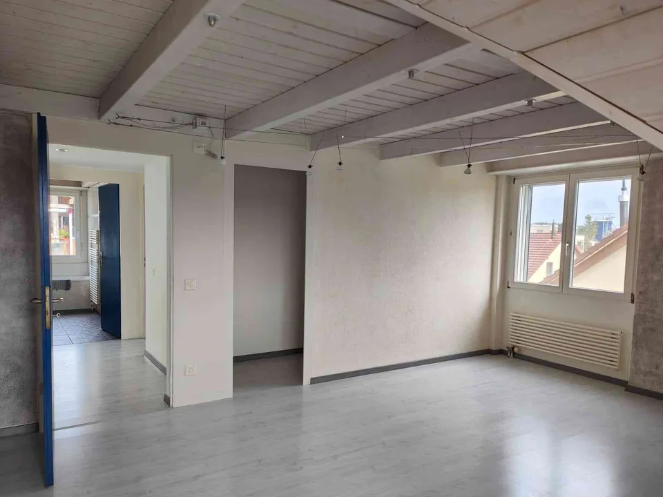 Schöne 4.5 Zimmer Maisonette Wohnung auf zwei Etagen Grosszügiges offe