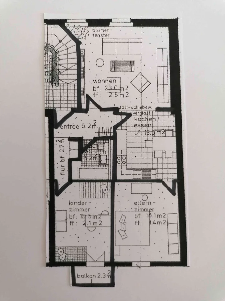 3½-Zimmer-Altstadtwohnung mit Südbalkon & Garage – Foto 9 von 9