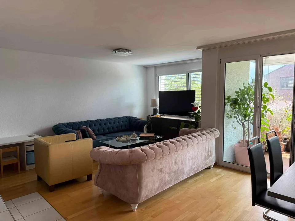 Schöne 4.5-Zimmer-Wohnung sucht neue Mieter – ab 01.10.2026