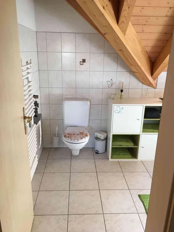 3 1/2 Zi. Whg. zu vermieten in fam. MFH