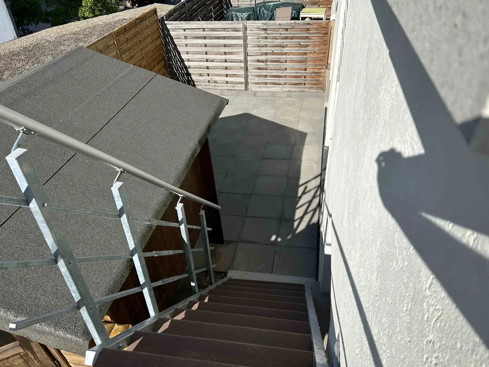 Kürzlich renovierte 3.5 Z.Wohnung grosse Dachterasse