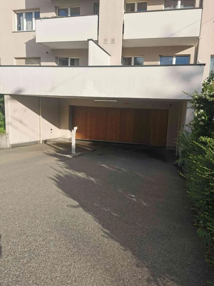 Einstellhallenplatz in St Gallen