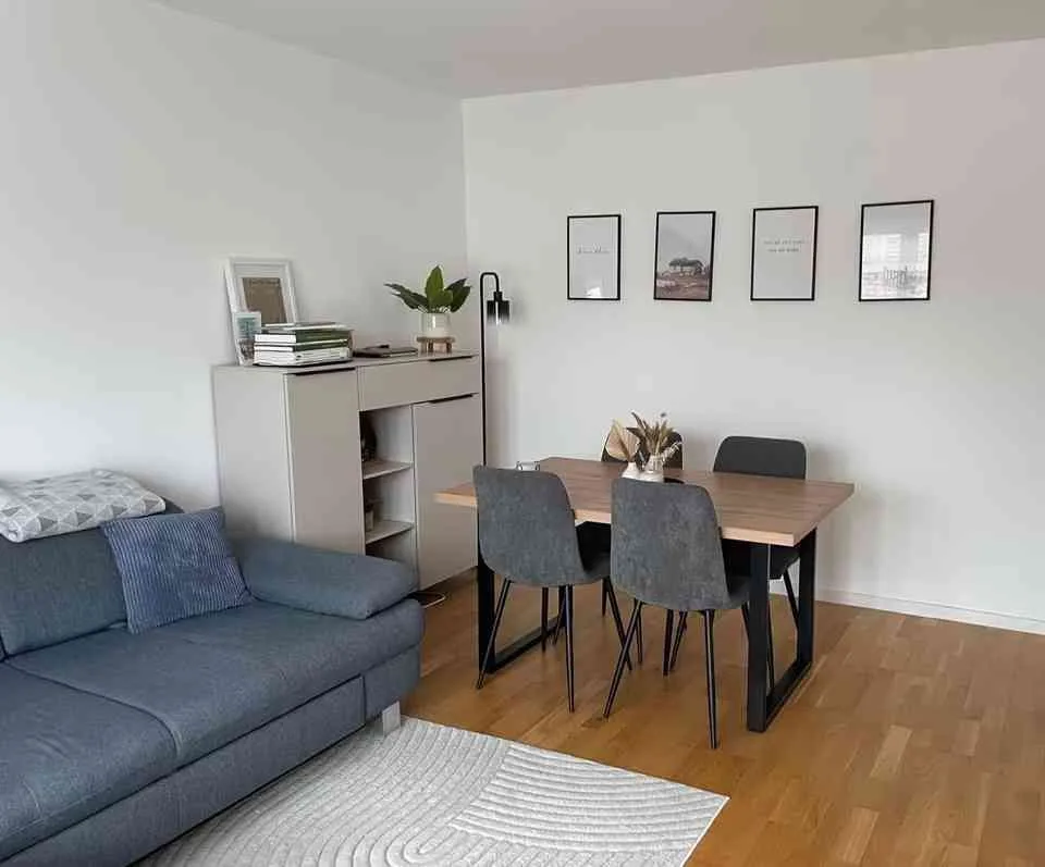 möblierte 2,5 Zimmer Wohnung