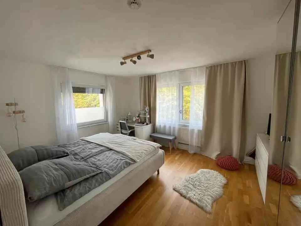 möblierte 2,5 Zimmer Wohnung