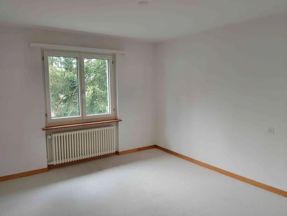 4-ZW im Wohnquartier, ruhige Lage, nah Schule u. unweit vom Migros