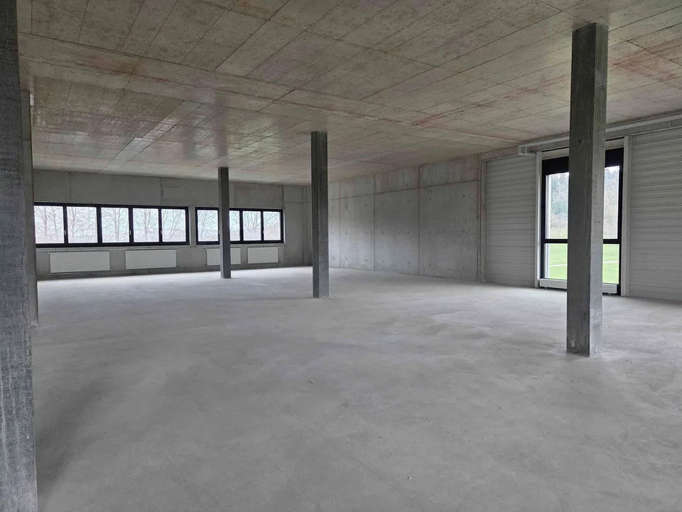 Gewerbe- Büroraum- Lager 350m2 zu vermieten