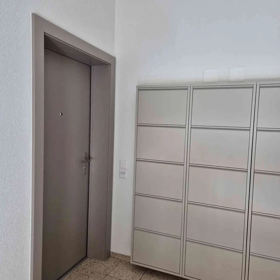 Kernsanierte und grosszügige 4.5 Zimmer WHG mit grossem Bastelzimmer