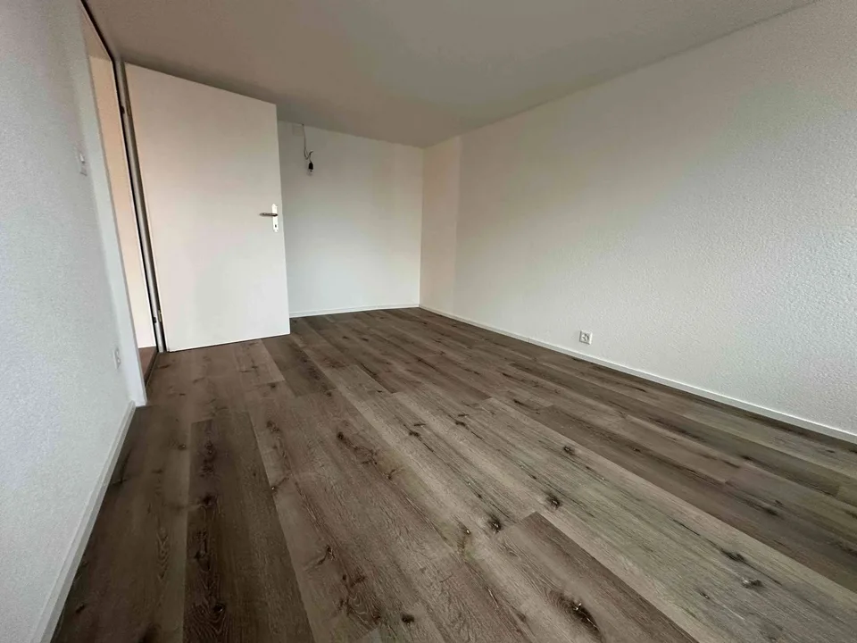 Erstbezug: Hochwertig sanierte 2.5-ZWG an Toplage