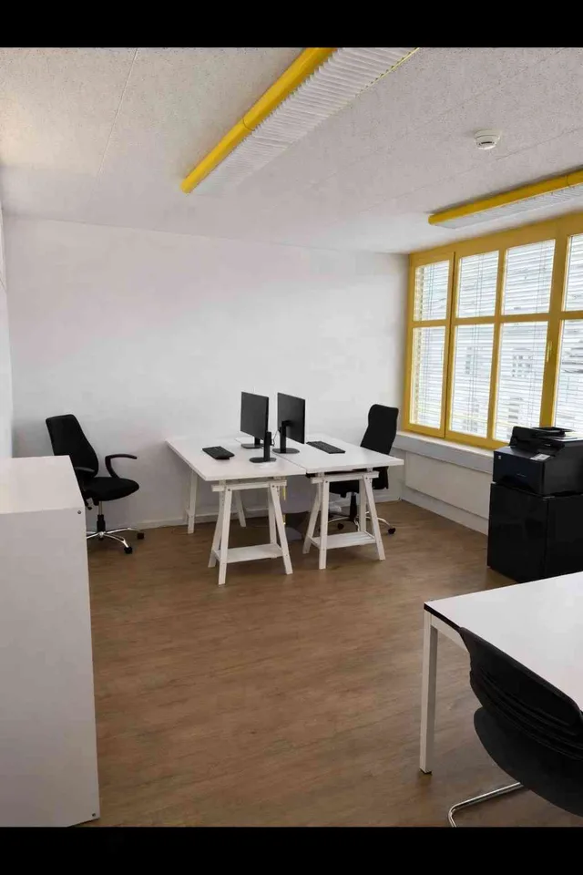 CoWorking/Untermiete/Bürogemeinschaft