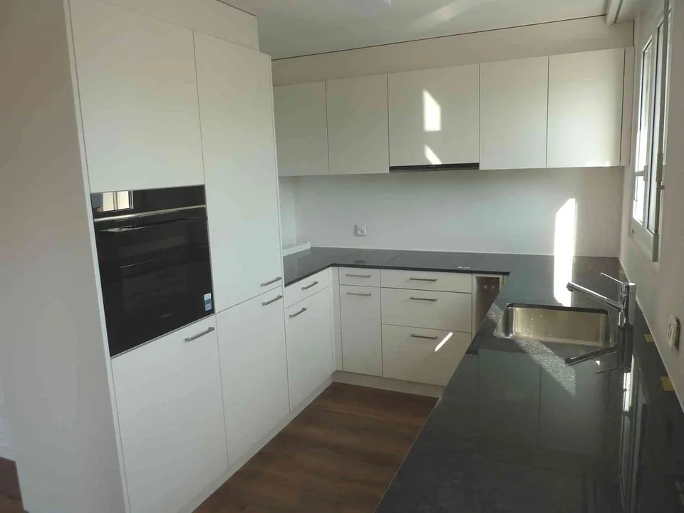 Dachwohnung / Erstbezug & Luftiges Wohnen