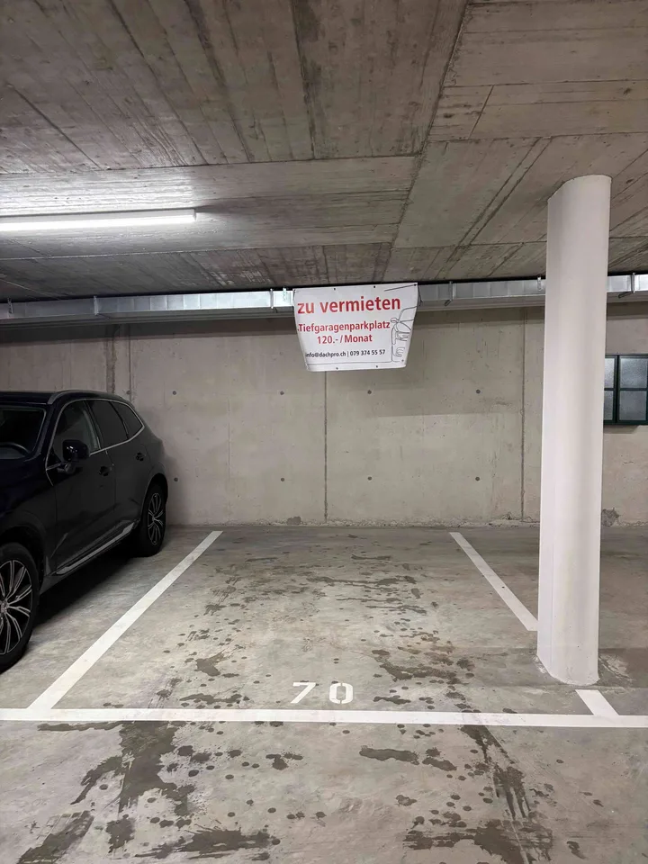 Parkplatz 70