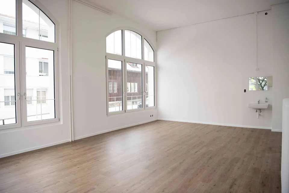 Frisch sanierter Gewerberaum mit besonderem Charme