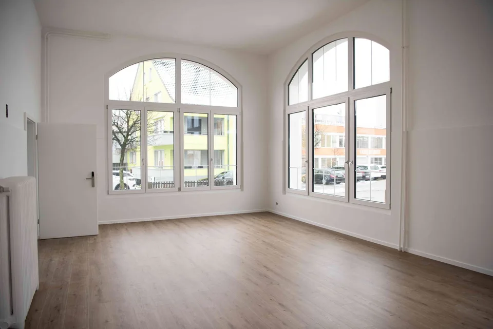 Frisch sanierter Gewerberaum mit besonderem Charme