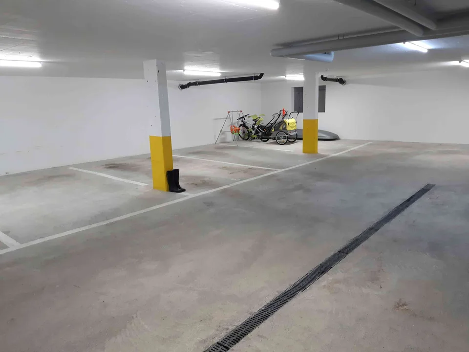 Tiefgarage in Sommeri TG zu vermieten