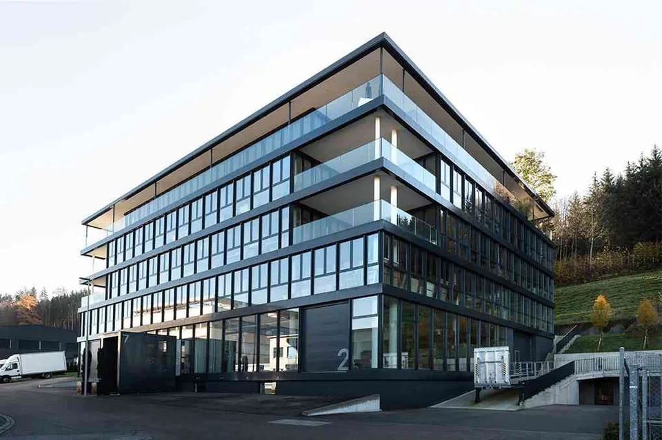 moderner Firmensitz, Gewerberäume als Büro / Praxis / Office-Space