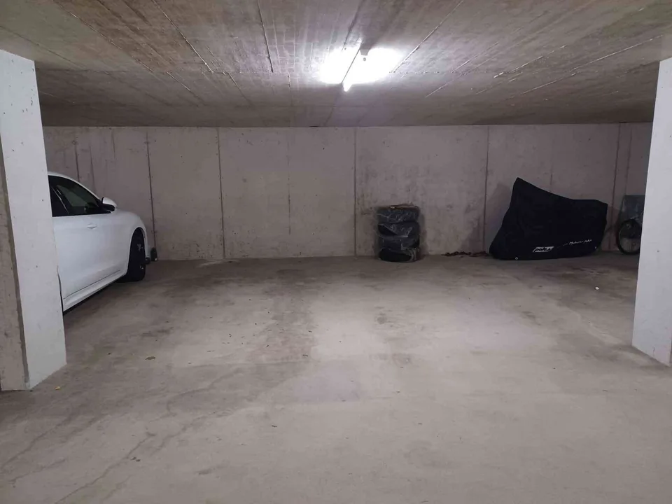 Tiefgaragenplatz