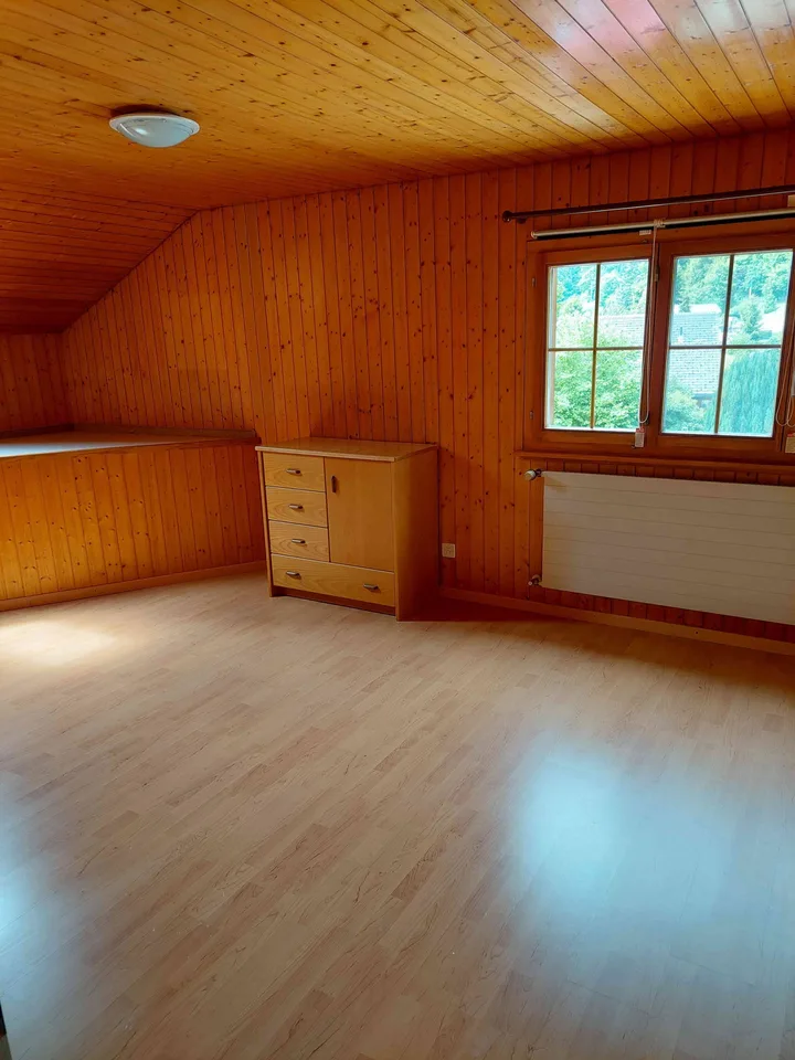 7 Zimmer Wohnung auf dem Land