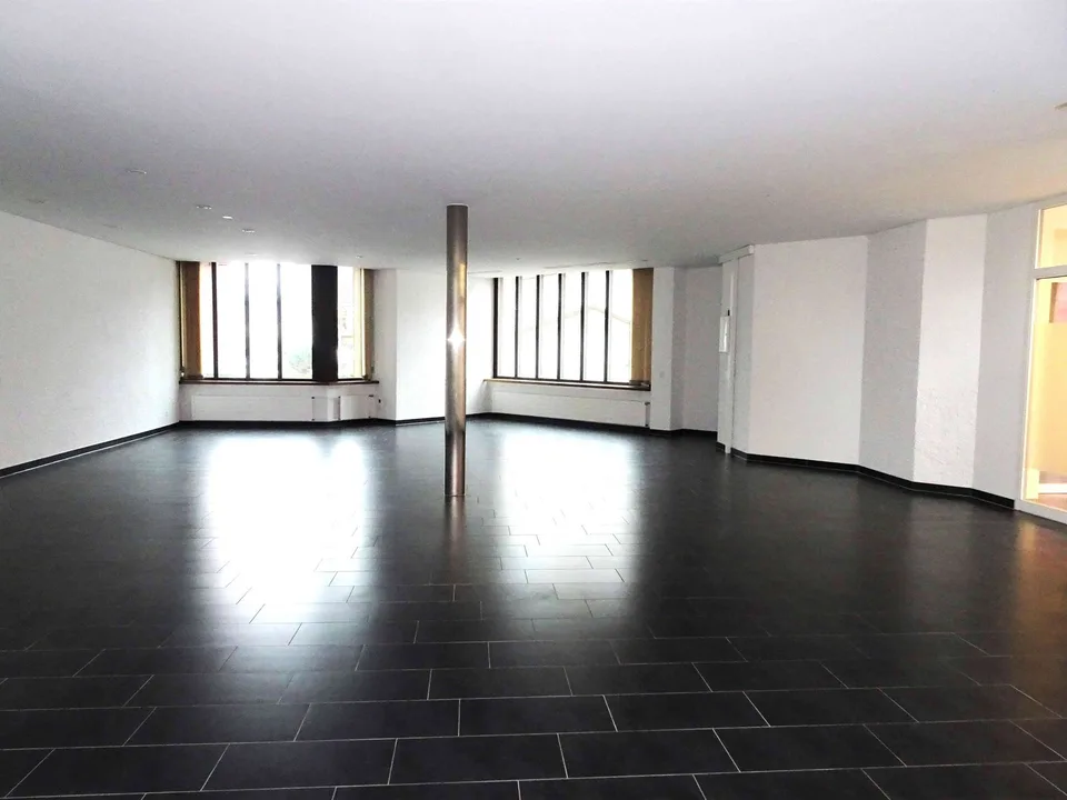 Attraktiver Gewerberaum an Top-Lage in Flawil – Nachmieter gesucht!