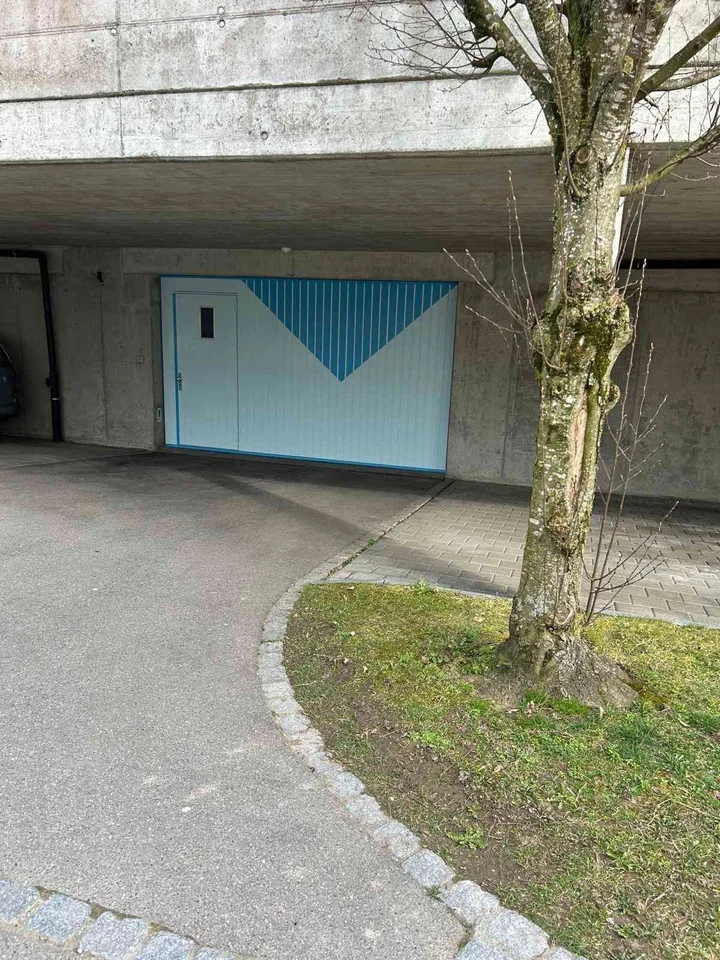 Einstellplatz Tiefgarage zu vermieten