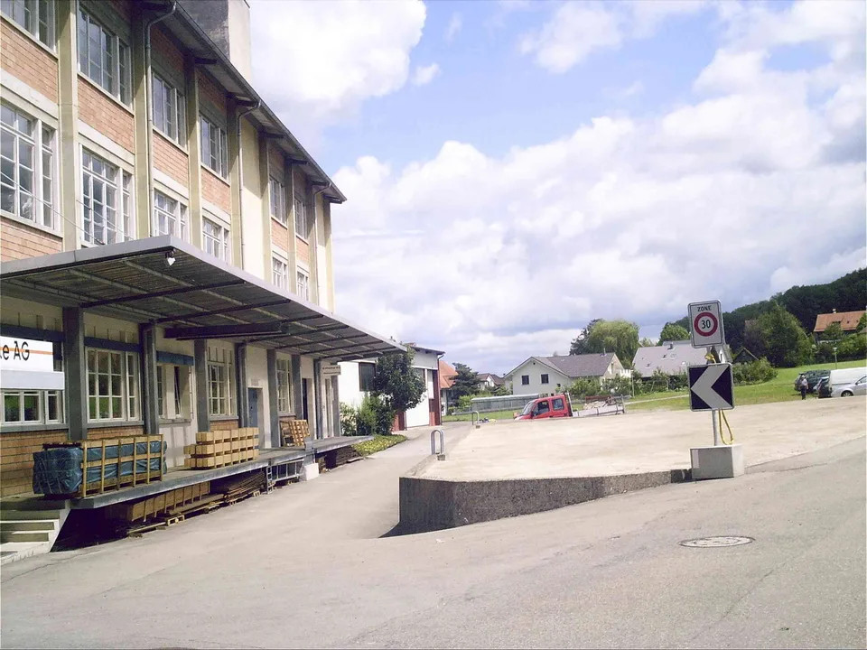 Günstig Gewerbeflächen zu vermieten, Nutzlast 500kg/m2, Warenlift