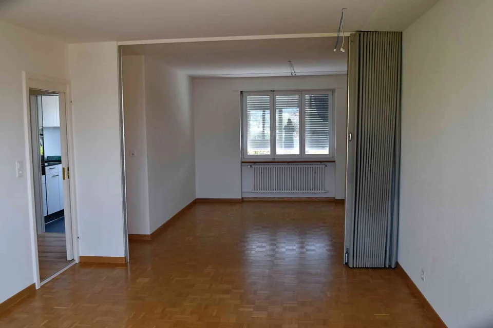 Frisch renovierte 2.5-Zimmer-Wohnung mit Balkon in Winterthur-Seen