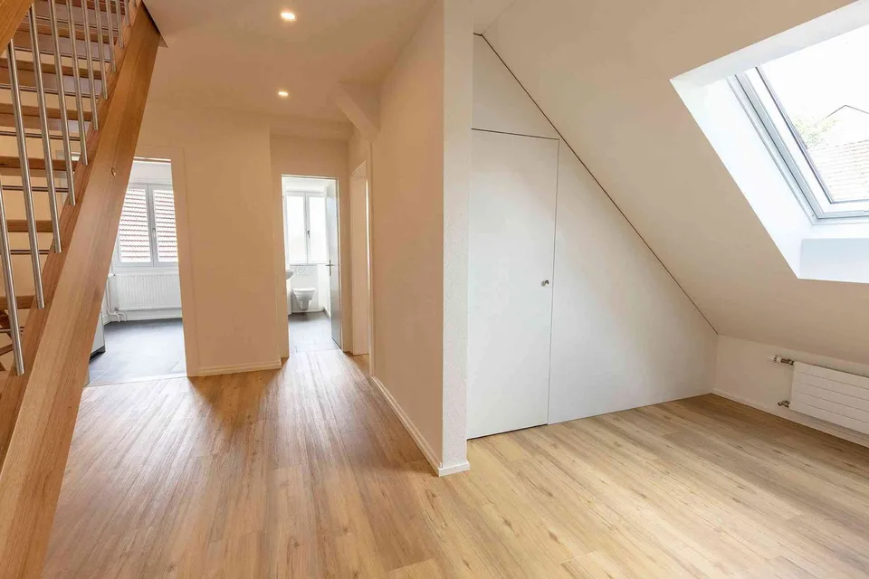 3.5-Zimmer-Wohnung (125 m²) mit ausgebautem Dachgeschoss