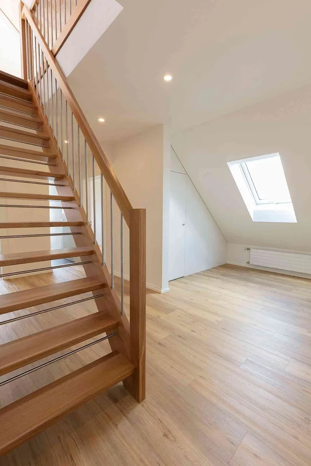 3.5-Zimmer-Wohnung (125 m²) mit ausgebautem Dachgeschoss