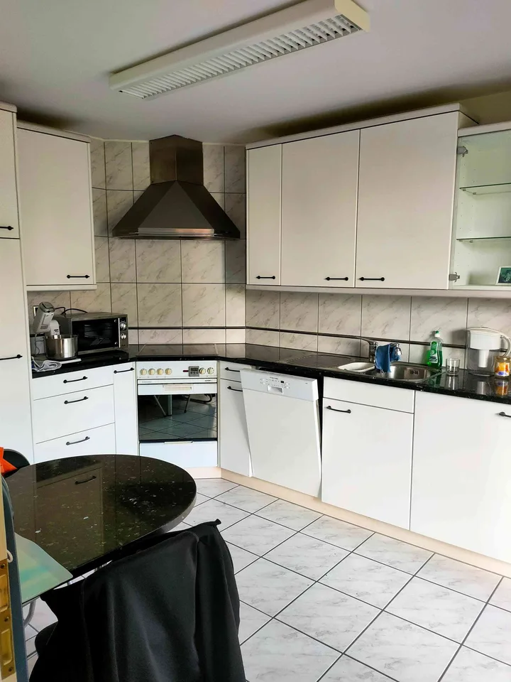 4.5 Zimmer Wohnung 120m zu Vermieten