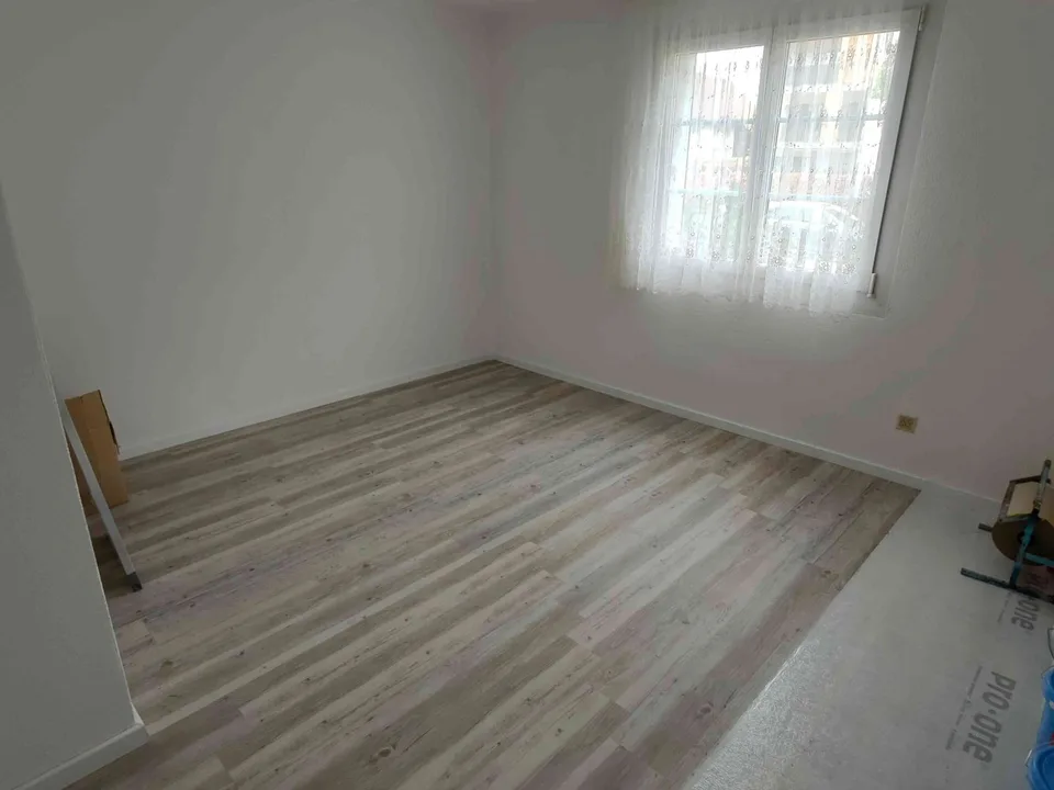 4.5 Zimmer Wohnung 120m zu Vermieten