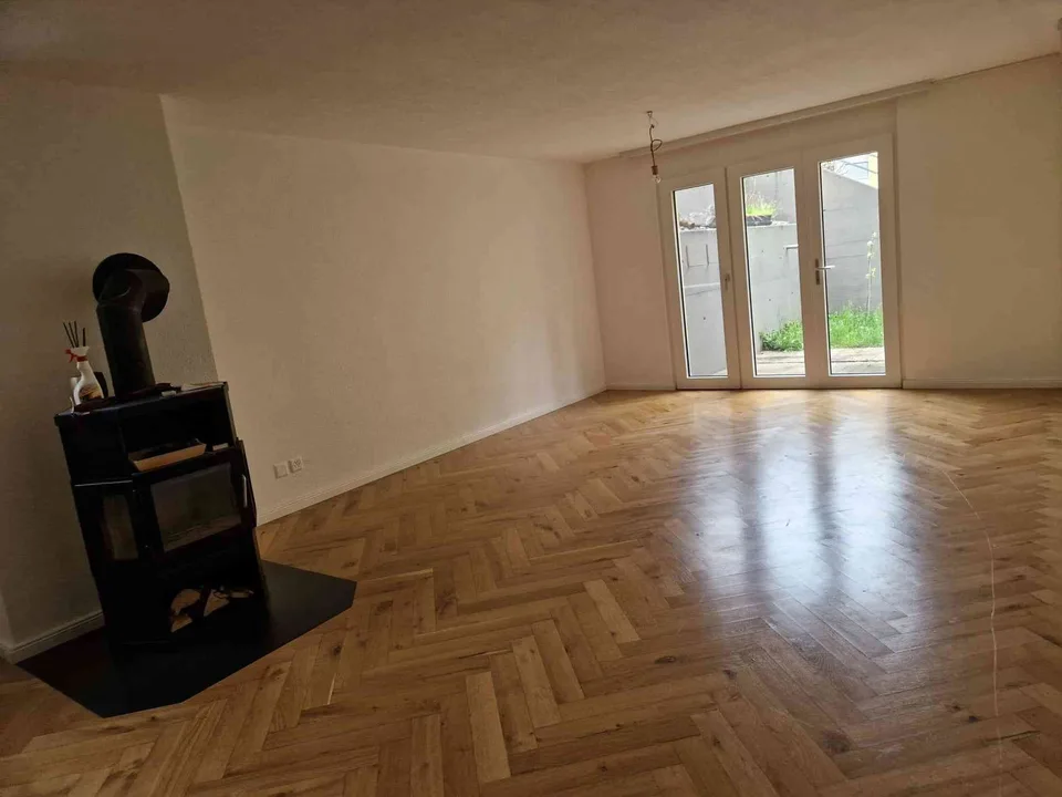 5.5 Zimmer Wohnparadies im steuergünstigen Winkel