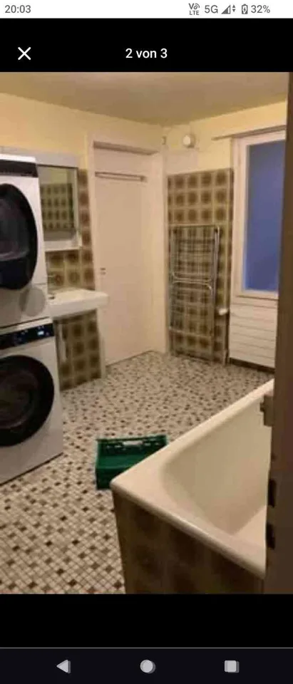 Möbliertes Zimmer