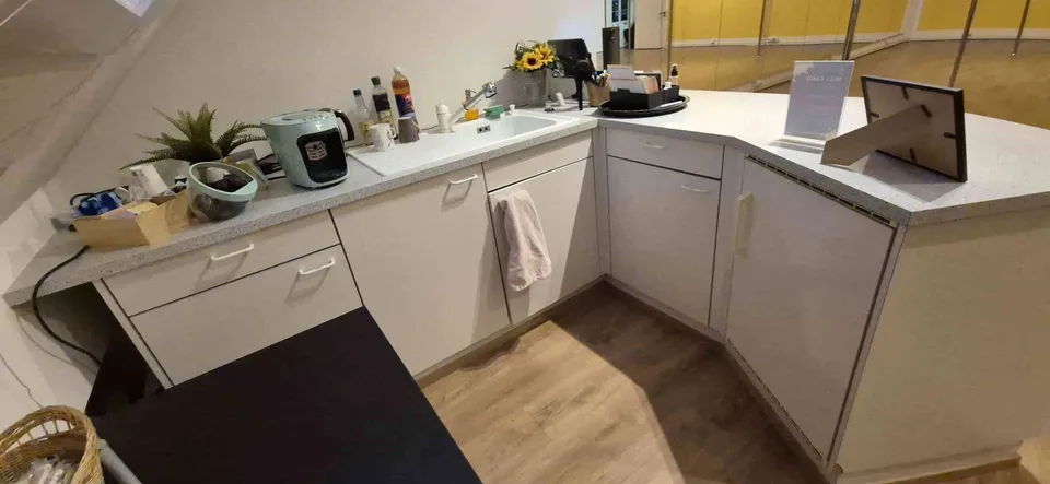 Schönes Studio zur Untermiete im Zentrum von Nürensdorf
