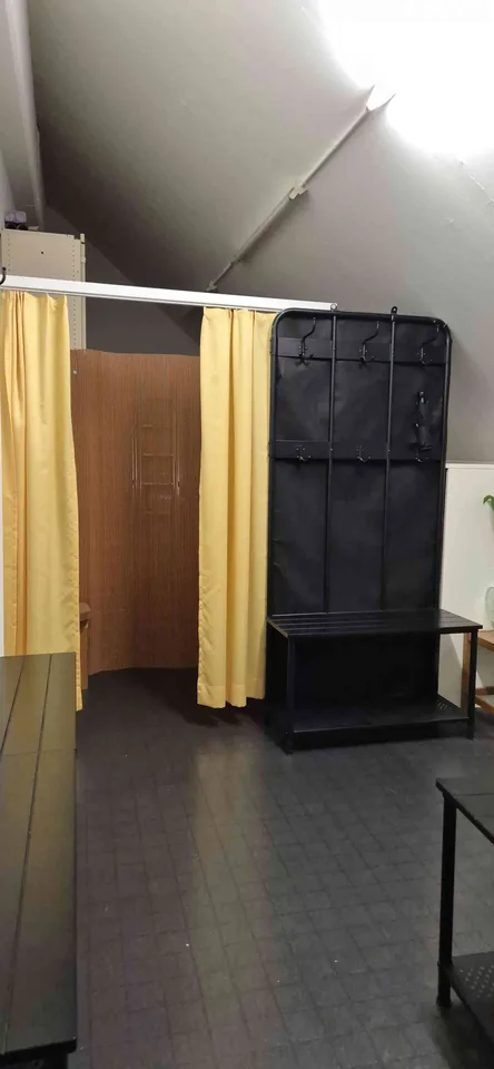 Schönes Studio zur Untermiete im Zentrum von Nürensdorf
