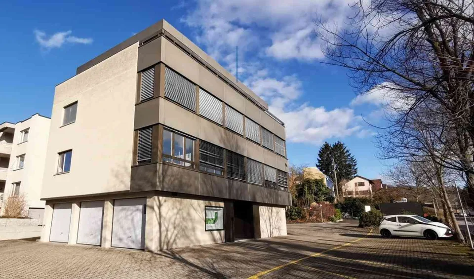 IHR NEUES BÜRO