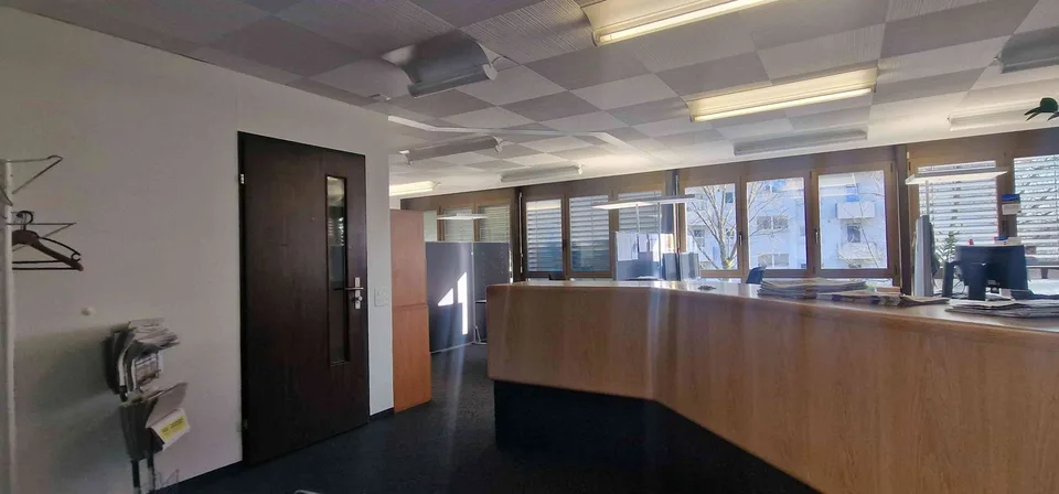 IHR NEUES BÜRO