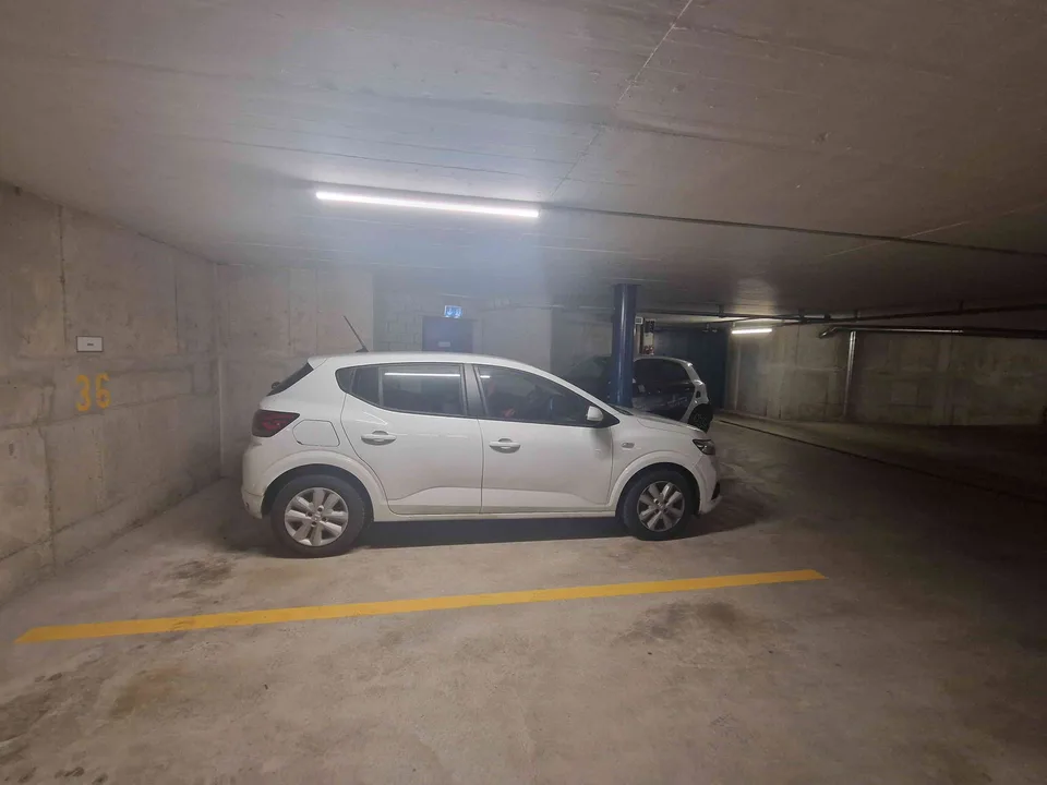 Parkplatz nähe Winterthur mit Lift