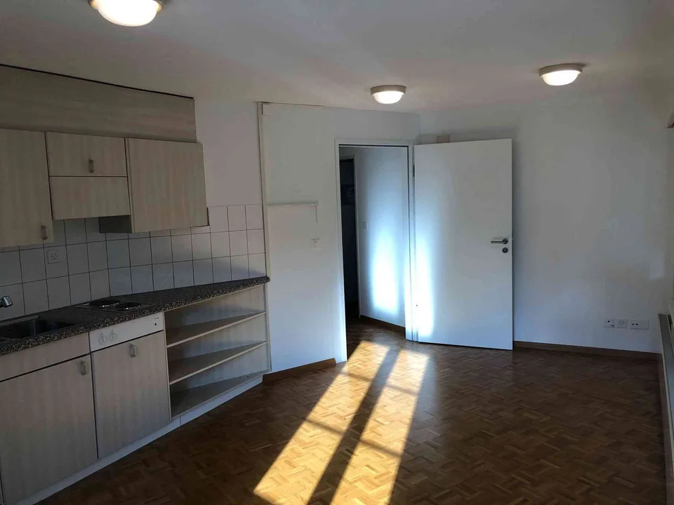 Heller Raum in Bülach – CHF 690, per sofort