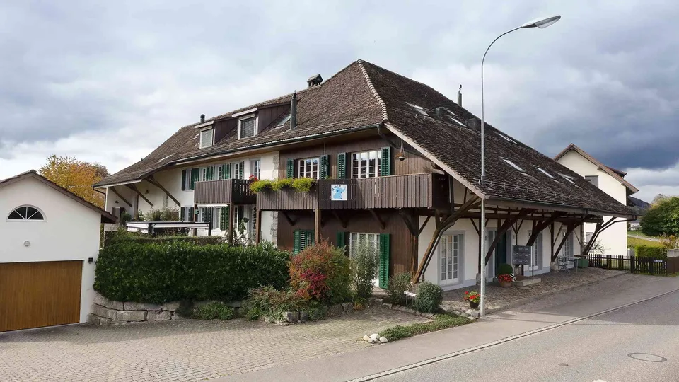 Originelle 4.5-Zimmer-Maisonette-Dachwohnung in Würenlingen