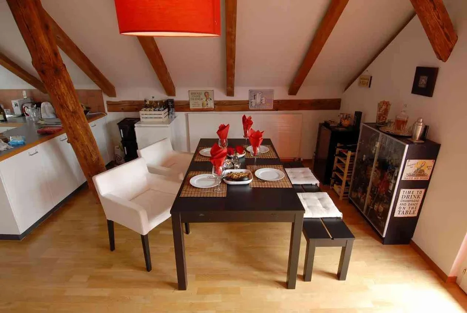 Originelle 4.5-Zimmer-Maisonette-Dachwohnung in Würenlingen