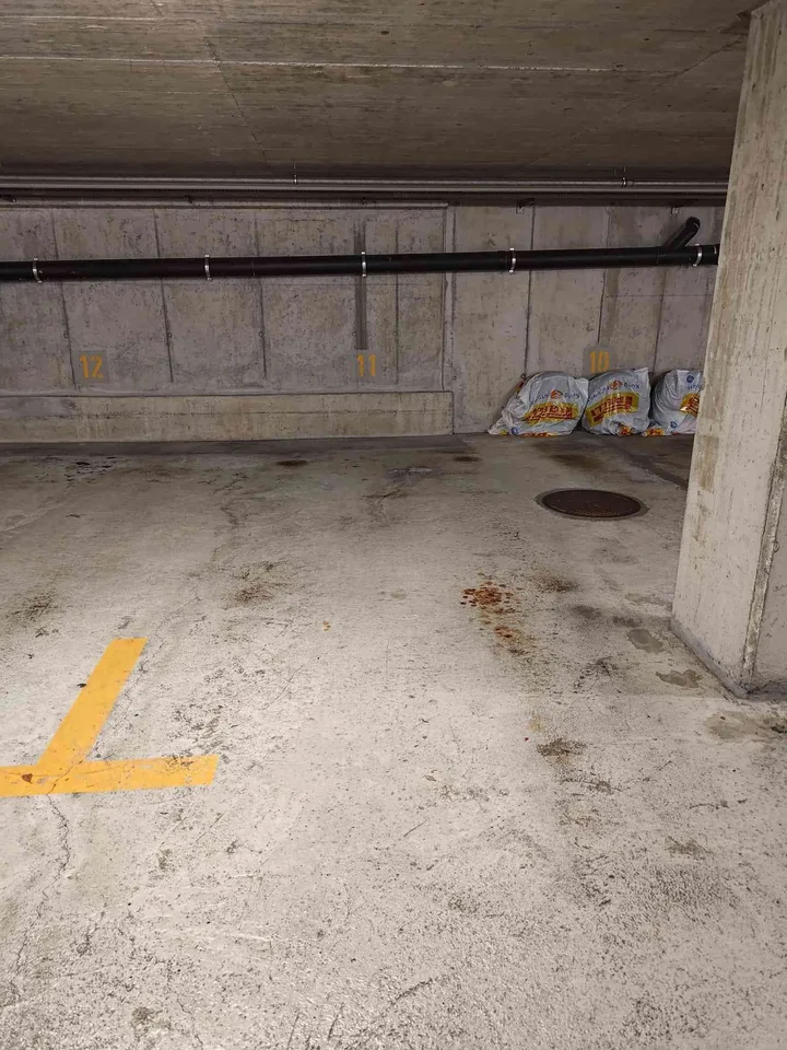 Parkplatz in Tiefgarage